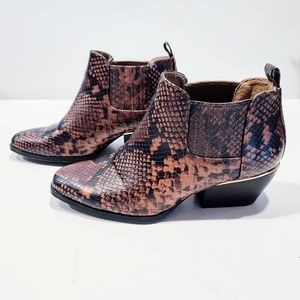 New Directions Edie Ankle Boot Western Bootie Womens Size 6.5 M Brown Snakeskin